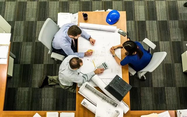 10 Clés pour Élaborer un Plan Financier Solide
