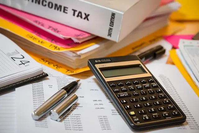 Évaluer l'Impact des Fluctuations Économiques sur votre Plan Finance