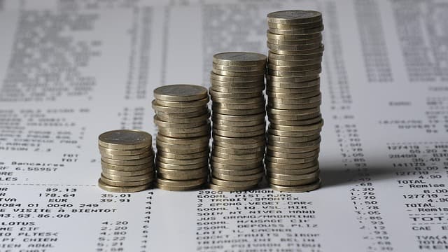 Les Stratégies Clés pour Élaborer un Plan Finance Équilibré